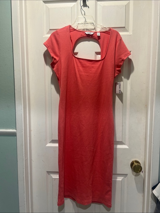 Nine West Dresses & Skirts - Nine West Coral Pink Cutout Midi Dress NWT